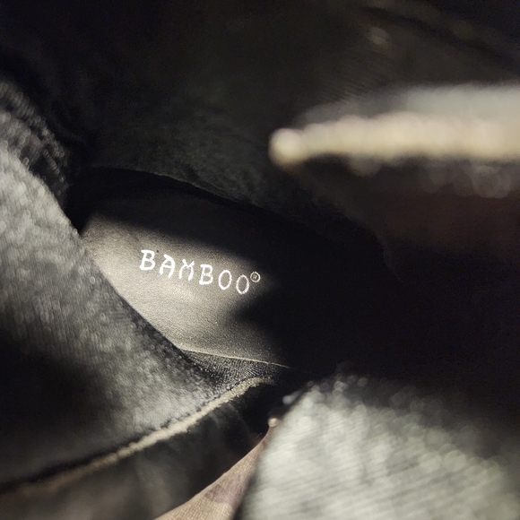 Bamboo size 8 boots - Picture 3 of 4